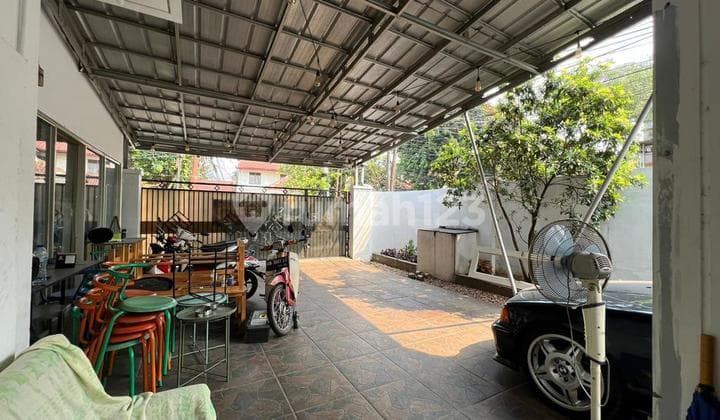 Dijual Rumah Hook Siap Huni di Kalibata Jakarta Selatan