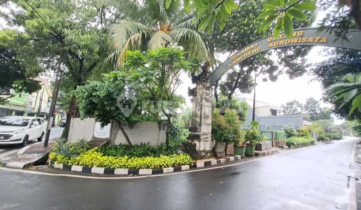 Kavling Komersil Pinggir Jalan Siap Bangun di Pesanggrahan SHM