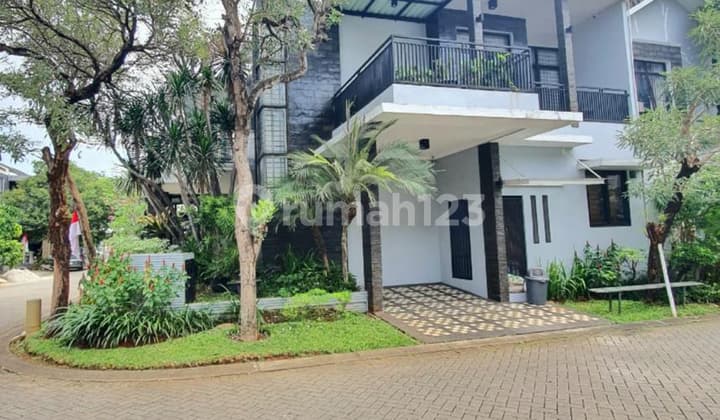 Rumah Semi Furnished Sudah Renovasi Shm di Bintaro