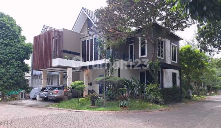 Rumah Posisi Hook Semi Furnished Hadap Utara di Sektor 9 Bintaro