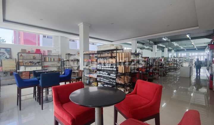 For Sale Strategic Business Space on Gatot Subroto Street, Bandung