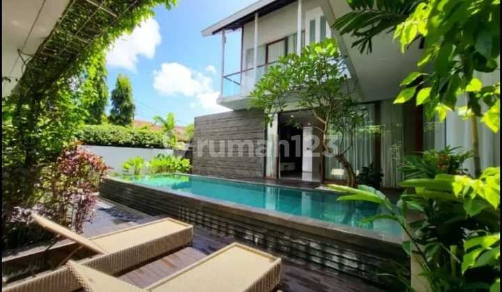 DIJUAL VILLA PURI GADING JIMBARAN BALI