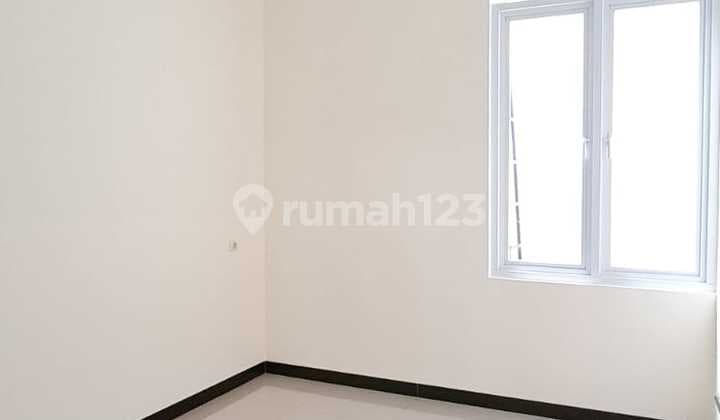 Dijual Rumah Tki V Springville Taman Kopo Indah 5 , Harga Bu