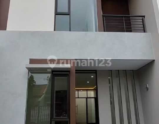 Nice And New House In Tki Kopo Bandung