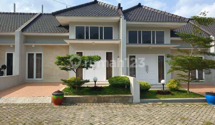Villa Siap Huni Kota Batu Junrejo Shm