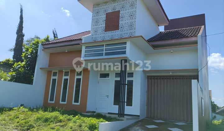 Rumah Villa Murah Kota Batu Siap Huni