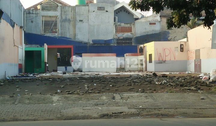 Disewakan lahan pinggir jalan di Bintaro Tangerang Selatan