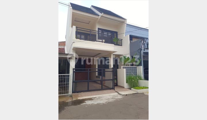 Brand New House di Graha Bintaro Tangerang Selatan