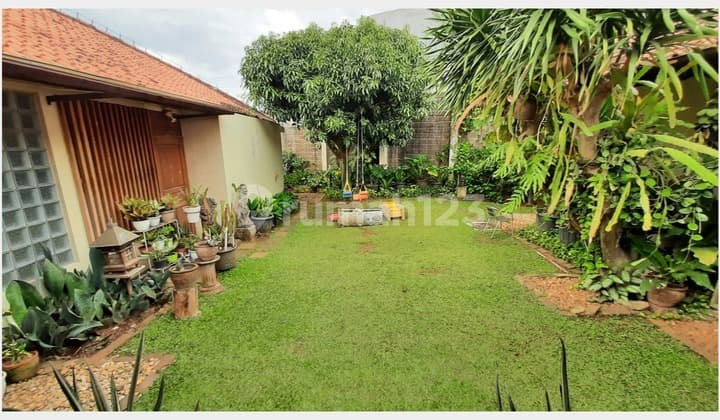 House, Ready to Live Wide Yard in Sector 1 Bintaro Jakarta