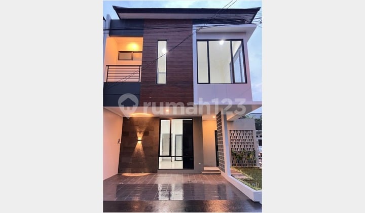 Siap Huni, Rumah, 2 Lantai Hook di Sektor 9 Bintaro