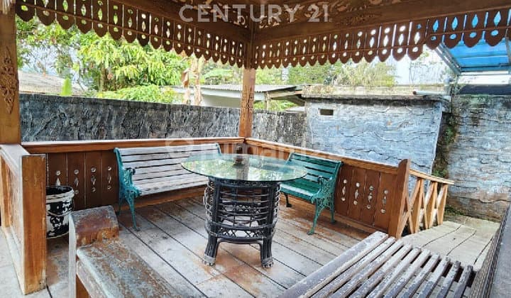 Villa Minimalis Sebelah Kota Bunga Cipanas, Cianjur, Jawa Barat