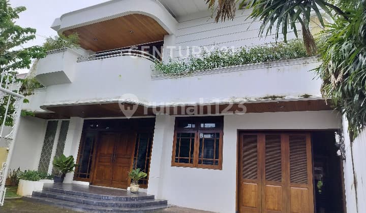 For Sale House in Menteng Area Central Jakarta