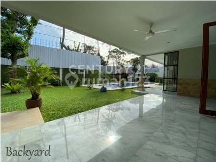 A Luxurius Private Homes For Sale Located At Cipete