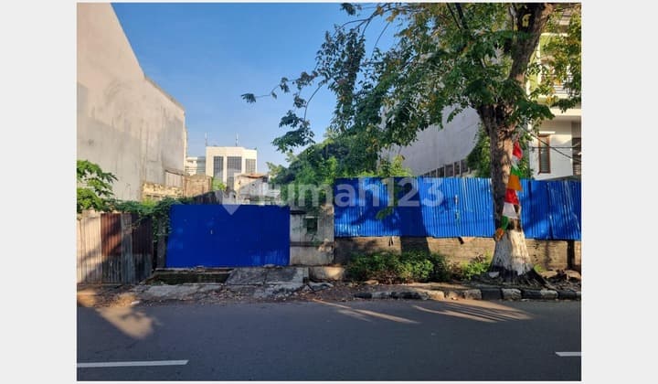 Tanah di Tomang Utara Luas 515M2 Dibelakang Roxy Square di Jual Cepat Jakarta Barat Grogol