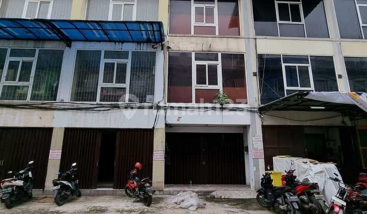 Ruko 4 Lantai Tubagus Angke Square Gandeng 5 di Tubagus Angke Grogol Jakarta Barat