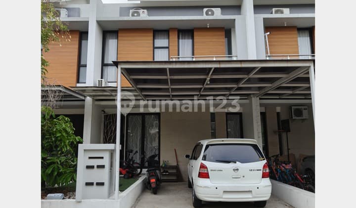 Rumah Dijual di Cluster Lavesh Kota Harapan Indah Nego Sampai Deal