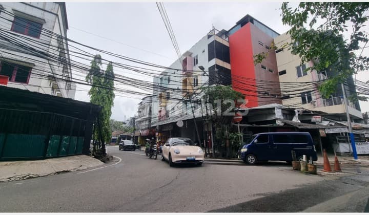 Kost di Tanjung Duren Utara Belakang Citra Land Jakarta Barat Dijual Cepat