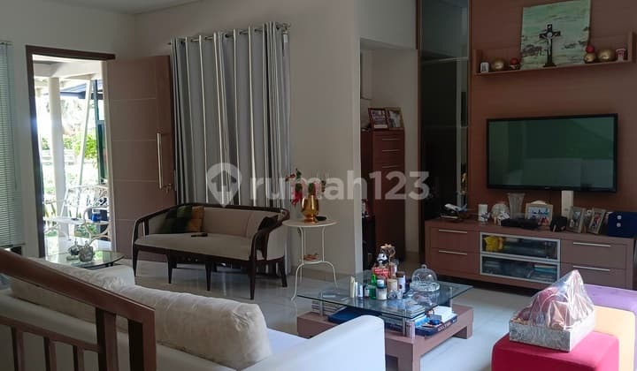 For Rent Furnished House Carport 2 in BSD The Eminent Cluster Illustria