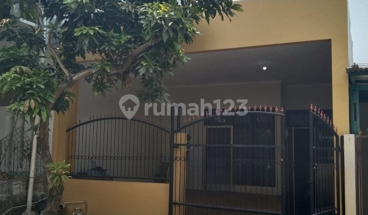 For Rent Fast Ready-to-Live House in Cemara Banjar Wijaya Cluster Tangerang