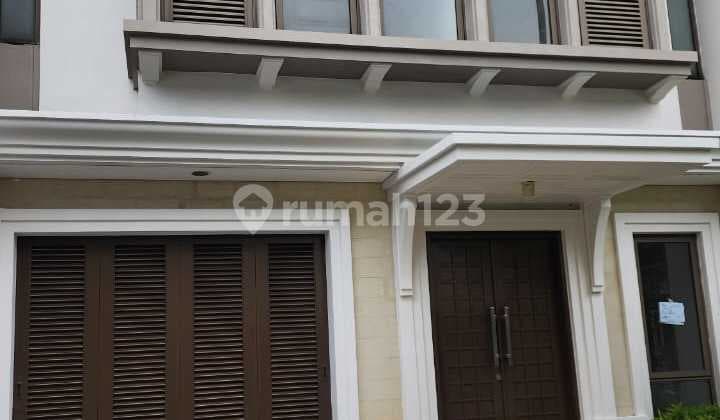 Dijual Rumah 2 Lantai di Kawasan Premium Greenwich BSD