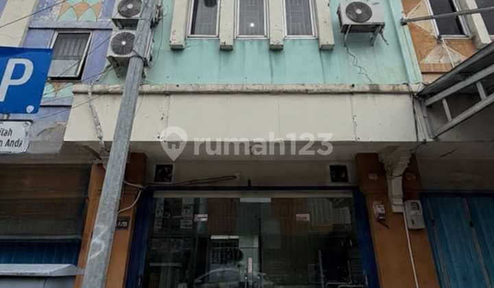 Dijual Ruko Bagus Rapi dan Siap Huni di Area Ramai Hadap Jalan Gading Serpong