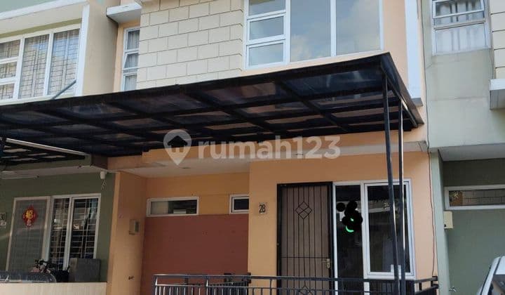 Dijual Rumah Virginia Village Gading Serpong Semi Furnished 2 Lantai Full Renov