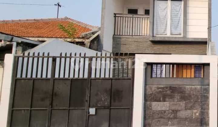 Dijual Rumah 2 Lantai di Kavling Sukasari Tangerang LT : 5X20