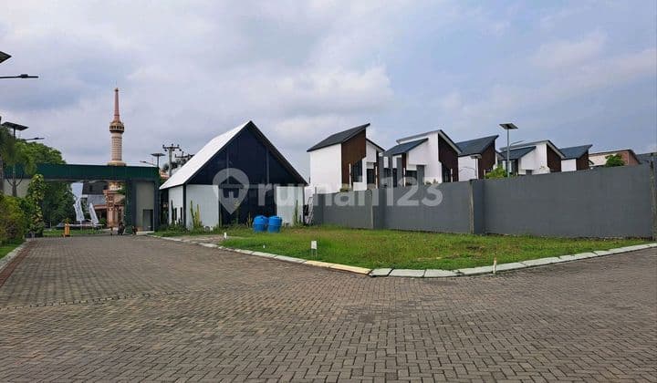 Luxury Cluster Plot in Majapahi, Semarang