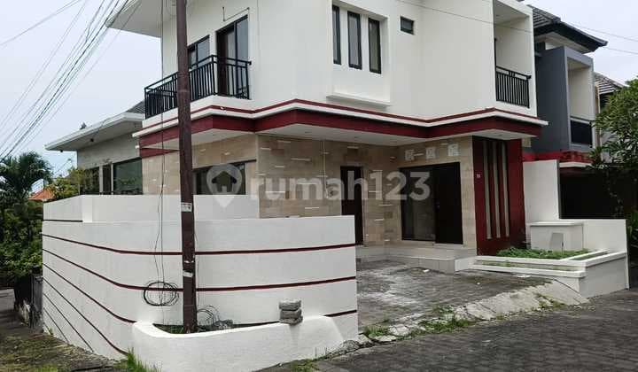 Dijual Rumah 2 Lantai Siap Huni Di Muding Kerobokan