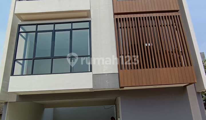 Di Jual Rumah Cluster Baru di Kemang, Strategis dan Bebas Banjir