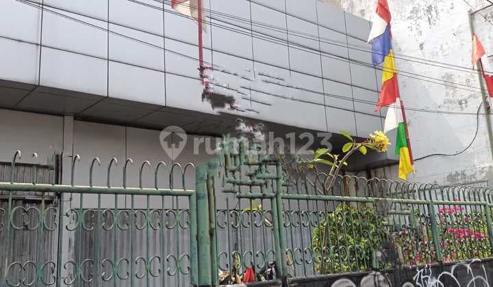 Ruko Strategis Jakarta Pusat, Cocok Untuk Kantor Atau Showroom