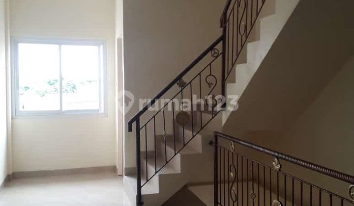 Di Jual Ruko Brand New di Bintaro, Siap Huni