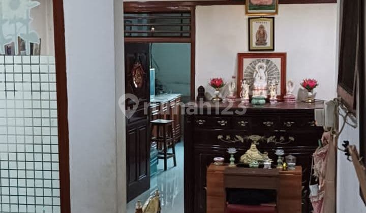 For Sale: 2-Front Connected Shop House in Jelambar, Ready to Occupancy