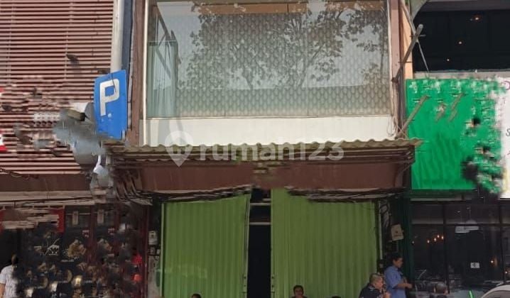 Di Jual Ruko 3 Lantai Kelapa Gading, Siap Huni Rapih dan Terawat Di Jual Ruko 3 Lantai Kelapa Gading, Siap Huni Rapih dan Terawat