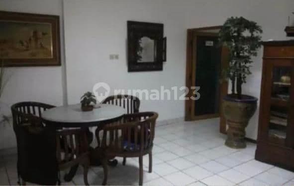 Di Jual Ruko 5 Lantai Di Kemang, SHGB Cocok Utk Hunian/Kantor