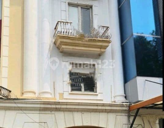 Di Jual Ruko 4,5 Lantai Di Mampang Prapatan Jakarta Selatan, Strategis Siap Huni