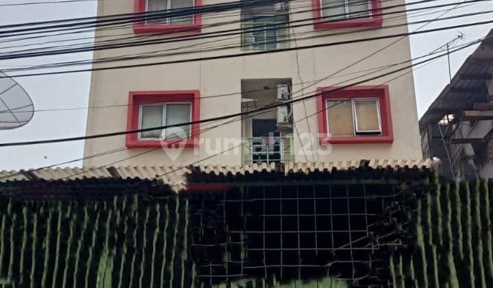 For Sale: 4.5-Story Boarding House in Mangga Besar, 26 Affordable Rooms