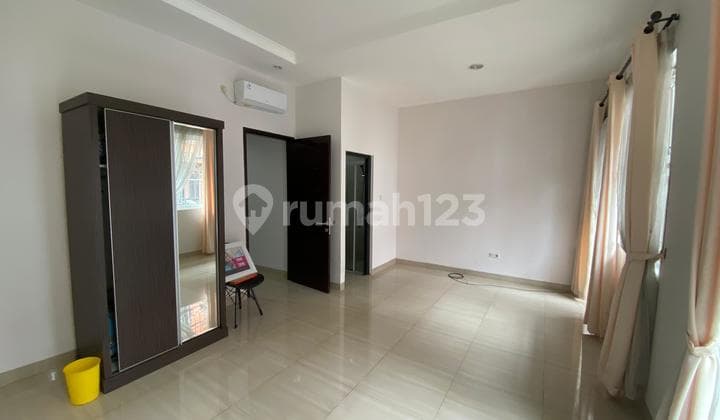 For Sale 3-Story House in Tanjung Duren, Modern Minimalist, Move-In Ready