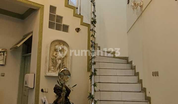DIJUAL RUMAH BAGUS PURI INDAH DI JALAN KEMBANG PERMAI IV.JAKBAR