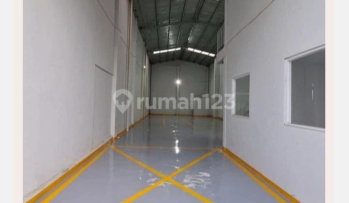 DISEWAKAN GUDANG DI JL. SATU MARET,KALIDERES LUAS 300 M2