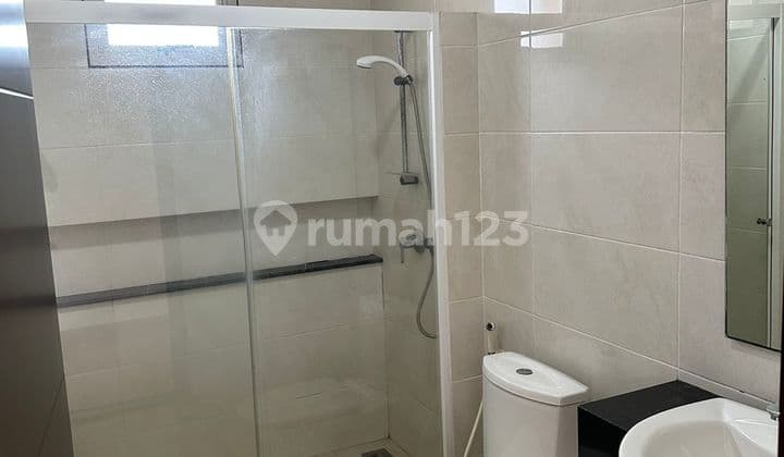 DIJUAL RUMAH GOLF ISLAND PIK 2 LT. UKURAN 8X15M2