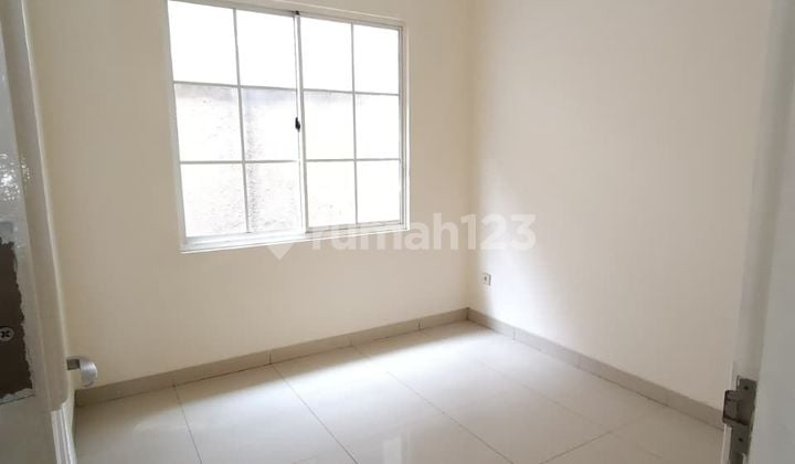 Dijual Rumah 2 Lantai 6X18 Green Lake City Cluster Amerika Latin,Tangerang