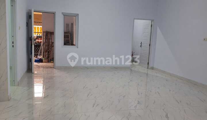 O DIJUAL CEPAT RUMAH DI SIMPRUG DI PORIS UKURAN LT.8X12 M2