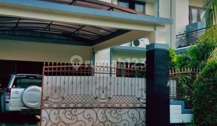 Rumah Mewah Dekat Tol Jatikarya Di Perumahan Citragran Cibubur