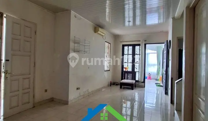 Disewakan Rumah Siap Huni dan Strategis di Kota Wisata Cibubur