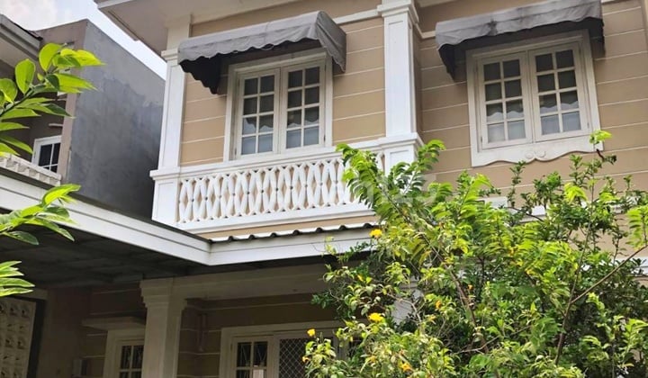 Rumah 2 Lantai Siap Huni dan Strategis di Kota Wisata Cibubur