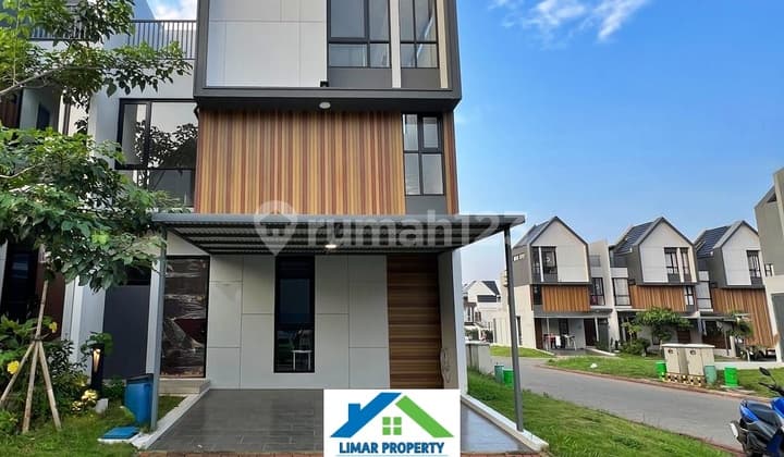 Rumah Hook 3 Lantai Siap Huni Harga Bagus di Kota Wisata Cibubur