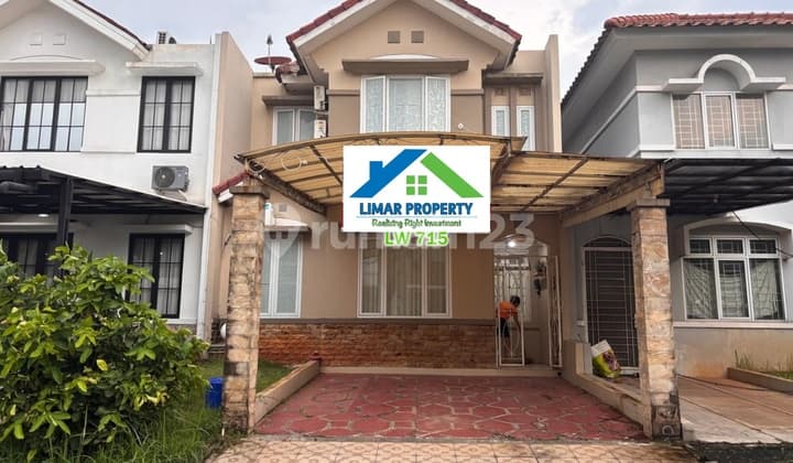 Rumah Strategis di Legenda Wisata Cibubur Harga Mantul Siap Huni