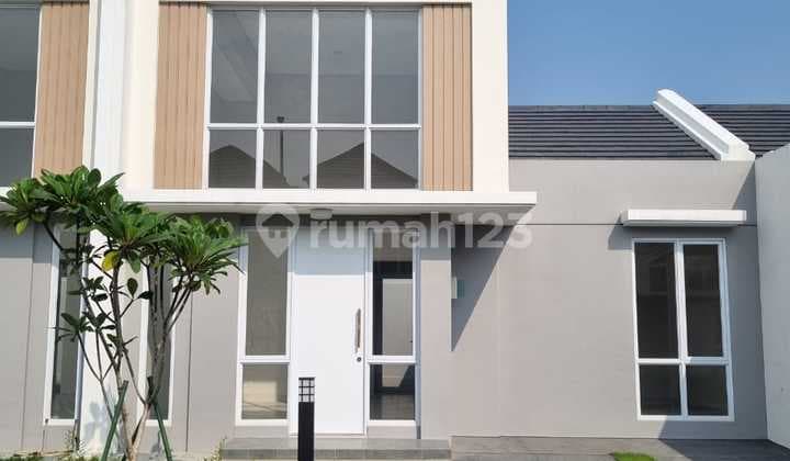 Dijual Rumah Siap Huni, At Cluster Canna Paramount Petals