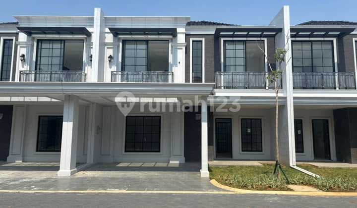 Rumah Villa Pasir Putih Pantai Indah Kapuk 8x15 TERMURAH